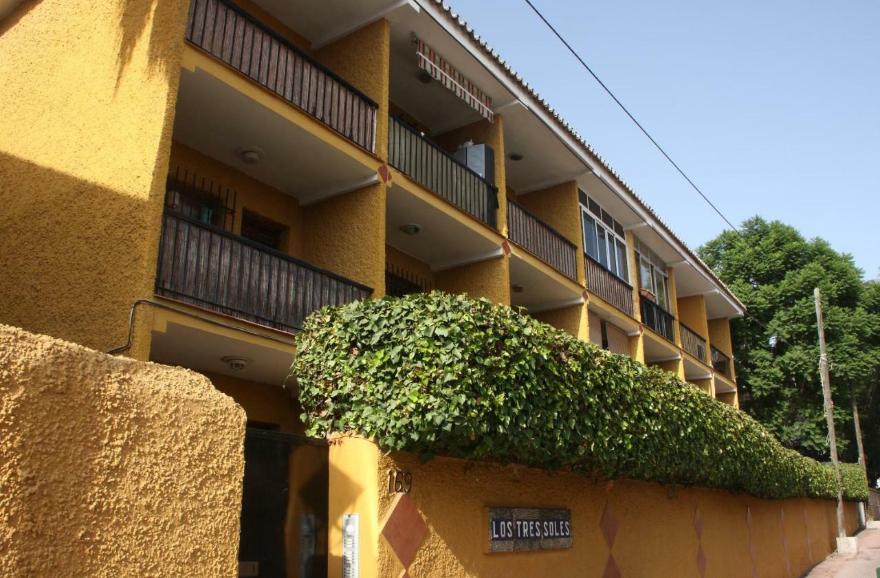 Apartamento Los Tres Soles Málaga Kültér fotó