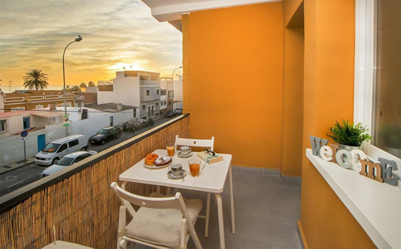 Apartamento Los Tres Soles Málaga Kültér fotó